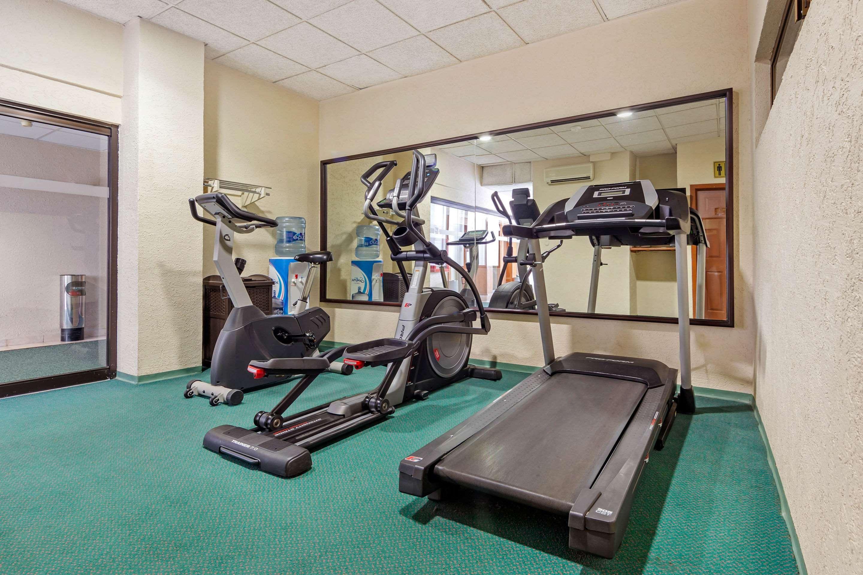 Quality Inn Aguascalientes Buitenkant foto