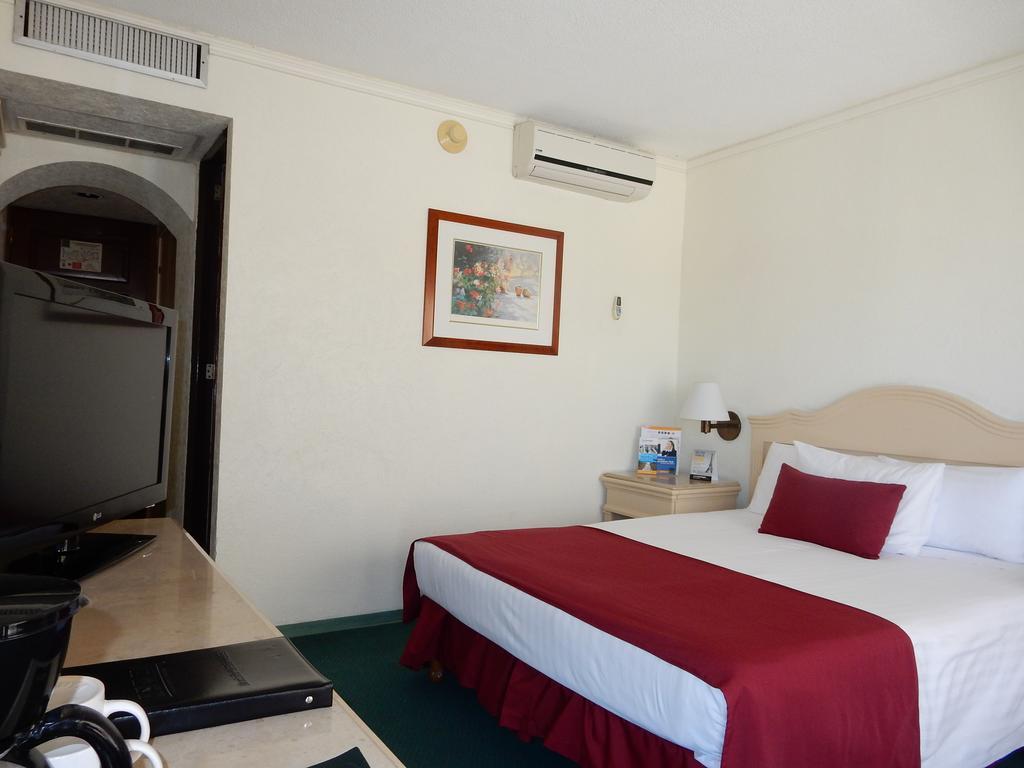Hotel Quality Inn Aguascalientes Buitenkant foto