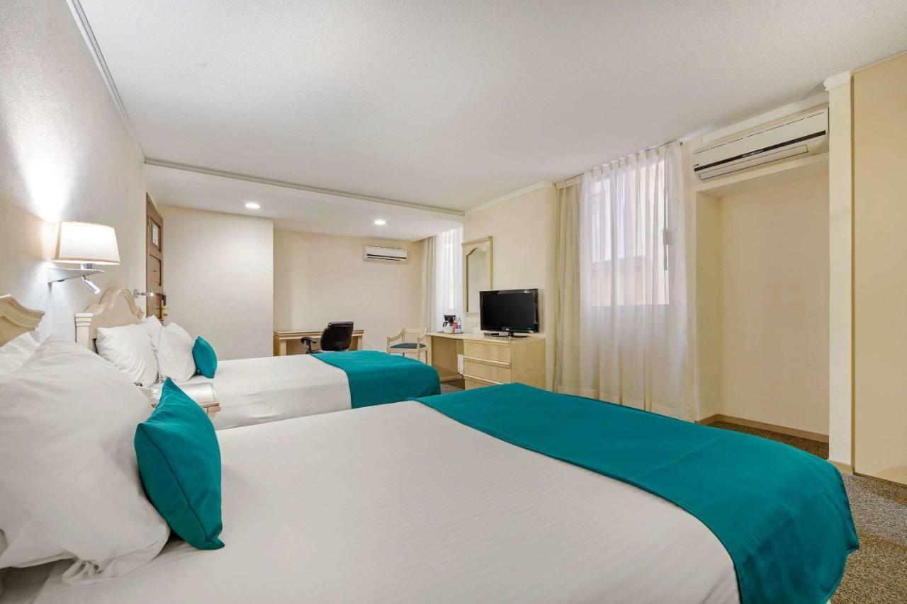 Quality Inn Aguascalientes Buitenkant foto